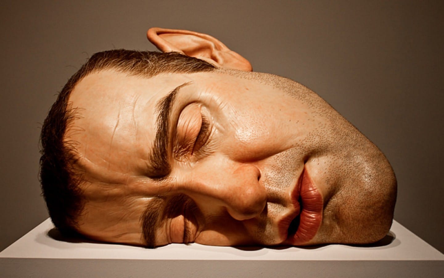 Ron Mueck: Sculpting the Human Condition