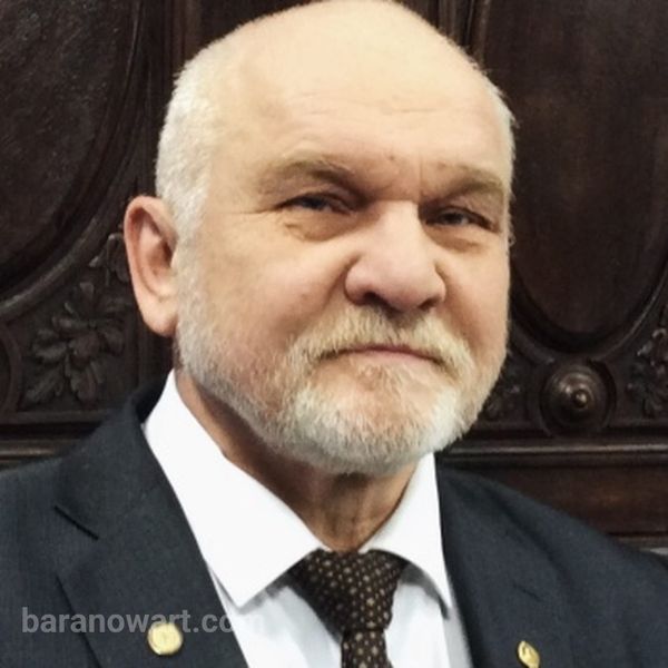 Contemporary artist Nikolay Komarov