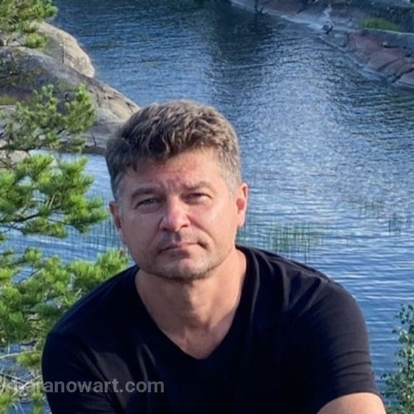 Contemporary artist Igor Dubovoy