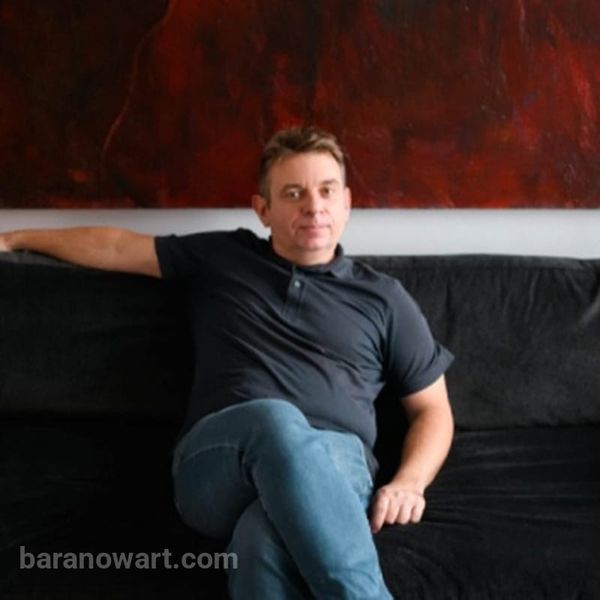 Contemporary artist Yuri Veselik