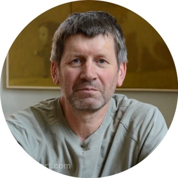 Contemporary artist Alexander Ryumshin
