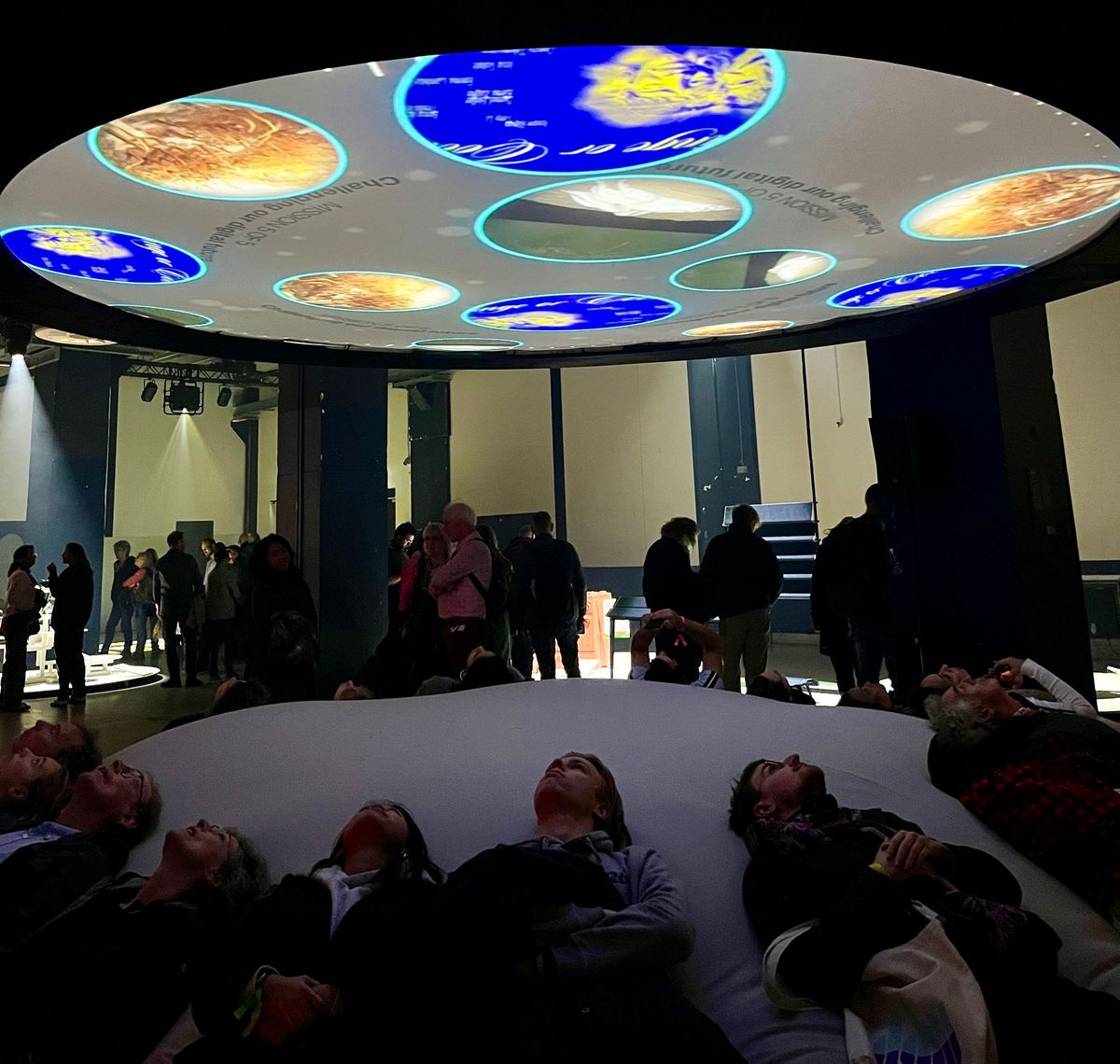 Sanne Roemen - Door mijn filters - Editie #359 - duiden