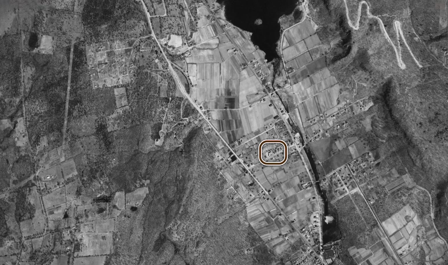 1938 aerial photo, south-eastern Woodbridge