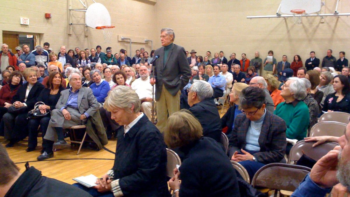 Woodbridge at a turning point (2009–2011): Revisiting the early days of Town ownership of the Country Club property