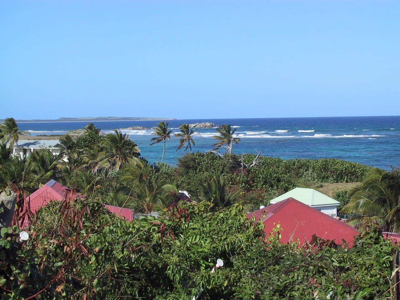 Oyster Pond St Martin view to Tintamarre island