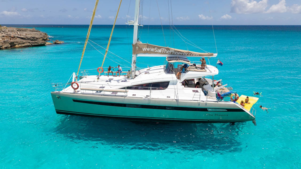 Sail The Phoenix Day Charter St Maarten