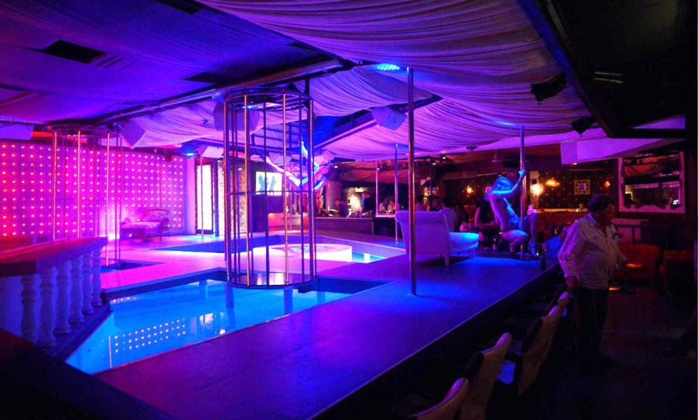 Adult Entertainment in St Maarten