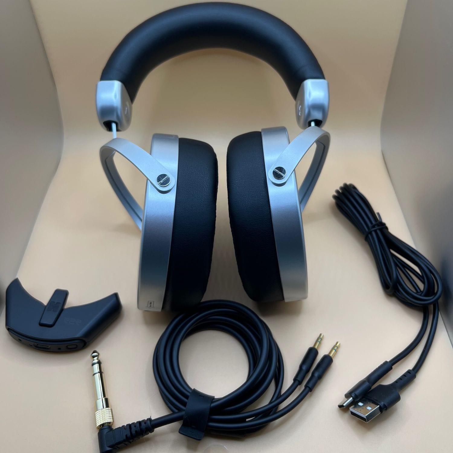 HIFIMAN Deva Pro Review: Open-Back Planar with Optional Bluetooth