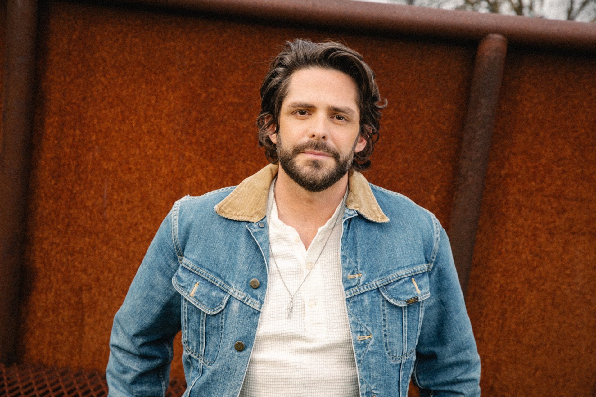 The 35 Most Popular Country Artists in the World: Thomas Rhett| The Metalverse.net
