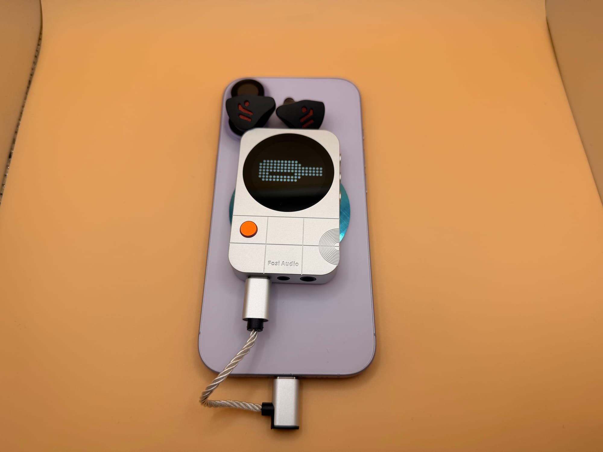 Fosi Audio MD3 attached to a mag-safe Iphone