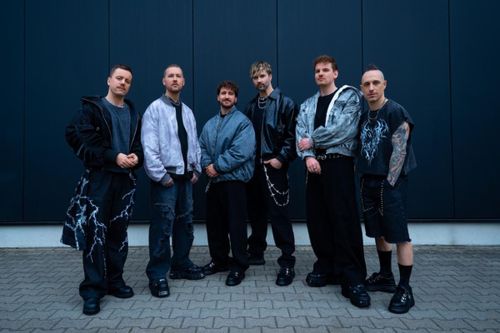 Electric Callboy team up with The Offspring on new single "Let The Good Times Roll"