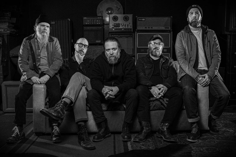 Song Review: Teeth Marks “Tin Soldiers” post image