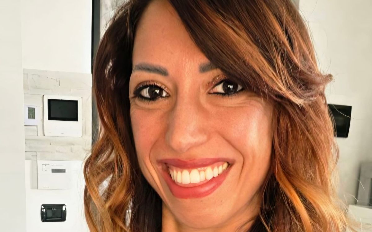 Gli anni 90 e il peso di sentirsi diversa | Federica Suella