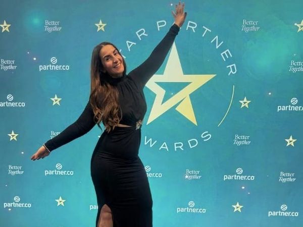 La nuova visione di Gina Debernardis: tra famiglia e business online