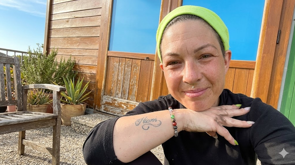 Con il cuore un passo indietro | Elisa Cavalieri