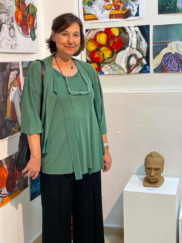 Pictures At an Exhibition