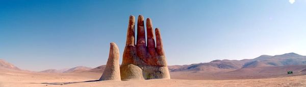 Saltpeter mining towns, Hernán Rivera Letelier and Nostalgia for the Light