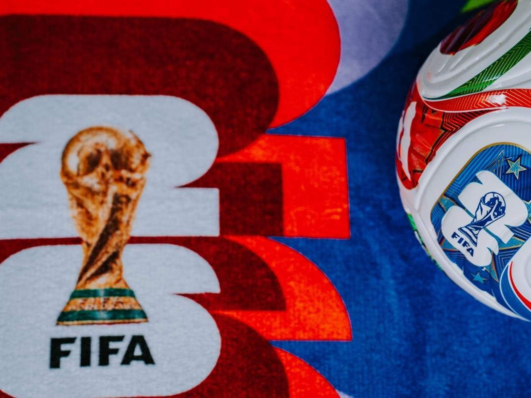 19533_pe_fifa_624804-2