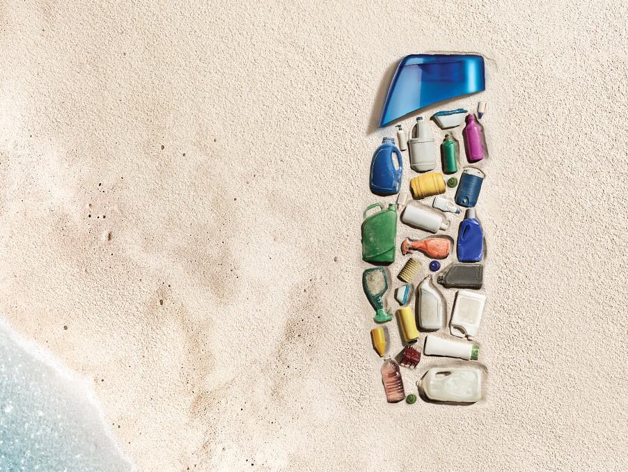 beach plastics.jpg