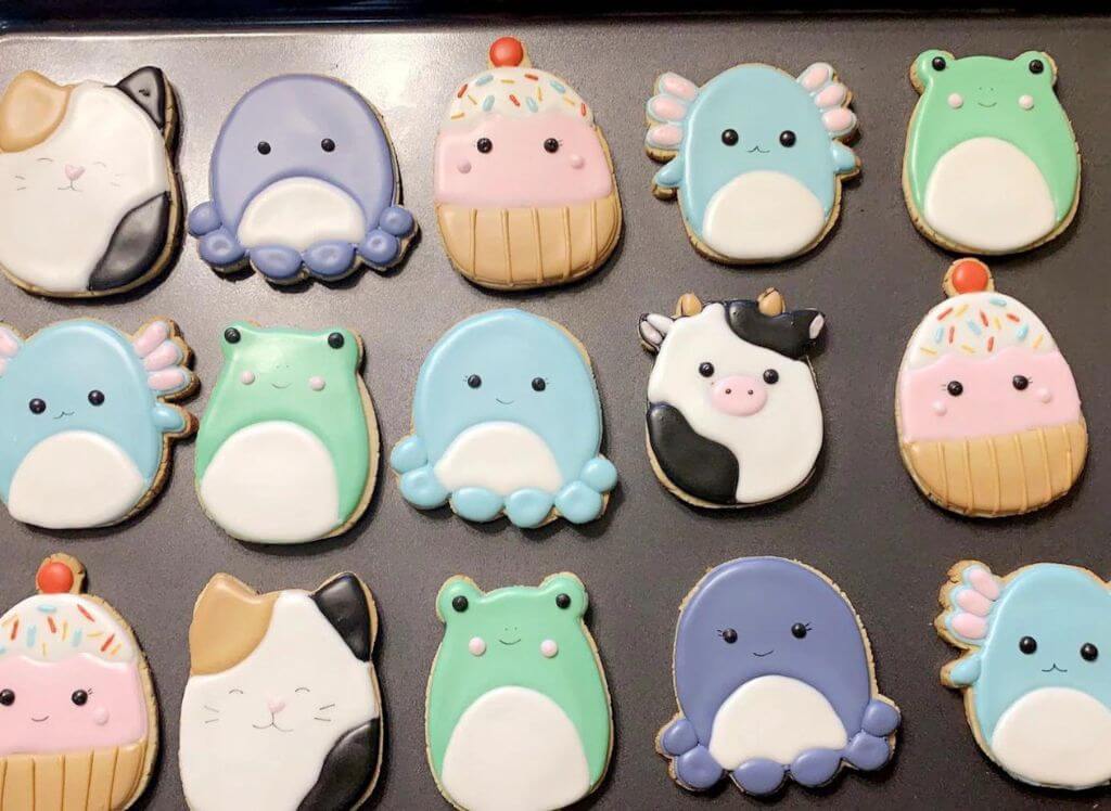 SweetSandyCreations Iced Cookies