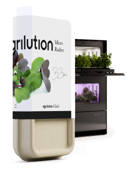 Ein Päckchen mit Samen und ein Plantcube von Agrilution