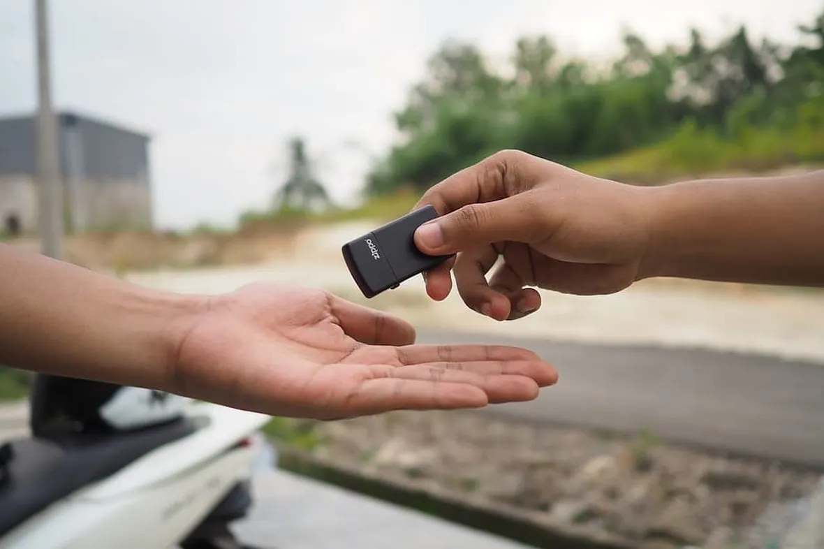 A UK used car handover, choosing between a free HPI check and a paid one comes down to coverage of finance, write-off and theft data.