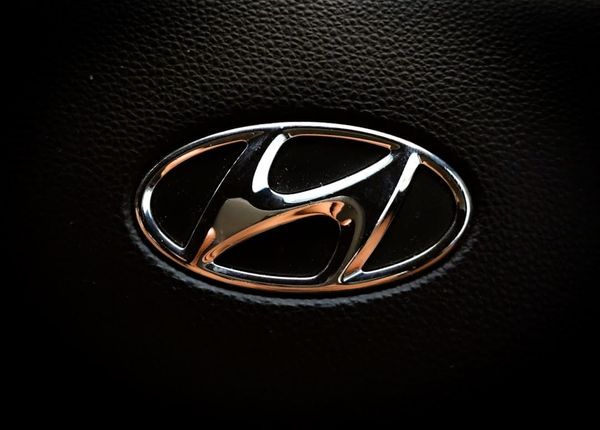 A UK Hyundai — verifying Hyundai service history uses Hyundai Auto Link app and the 5-year warranty trail.