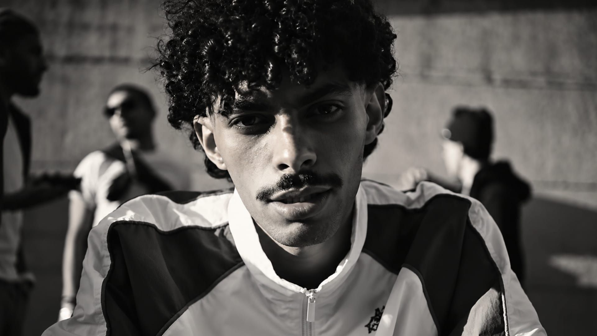 Ino Casablanca – DIMA RAVE : Nothing like, nothing like……