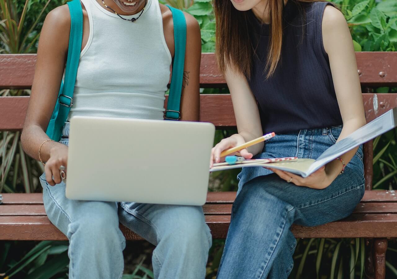 how to survive college