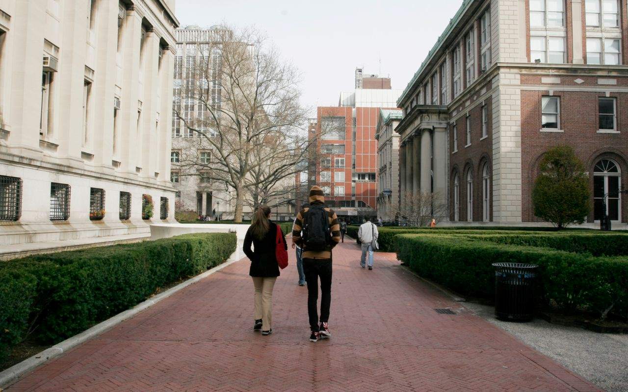 easiest scholarships to apply for