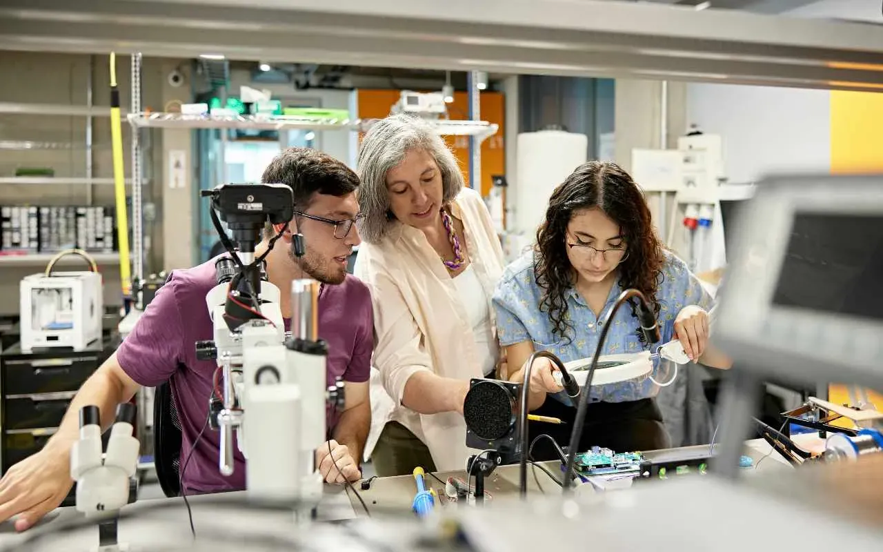 colleges in california for stem