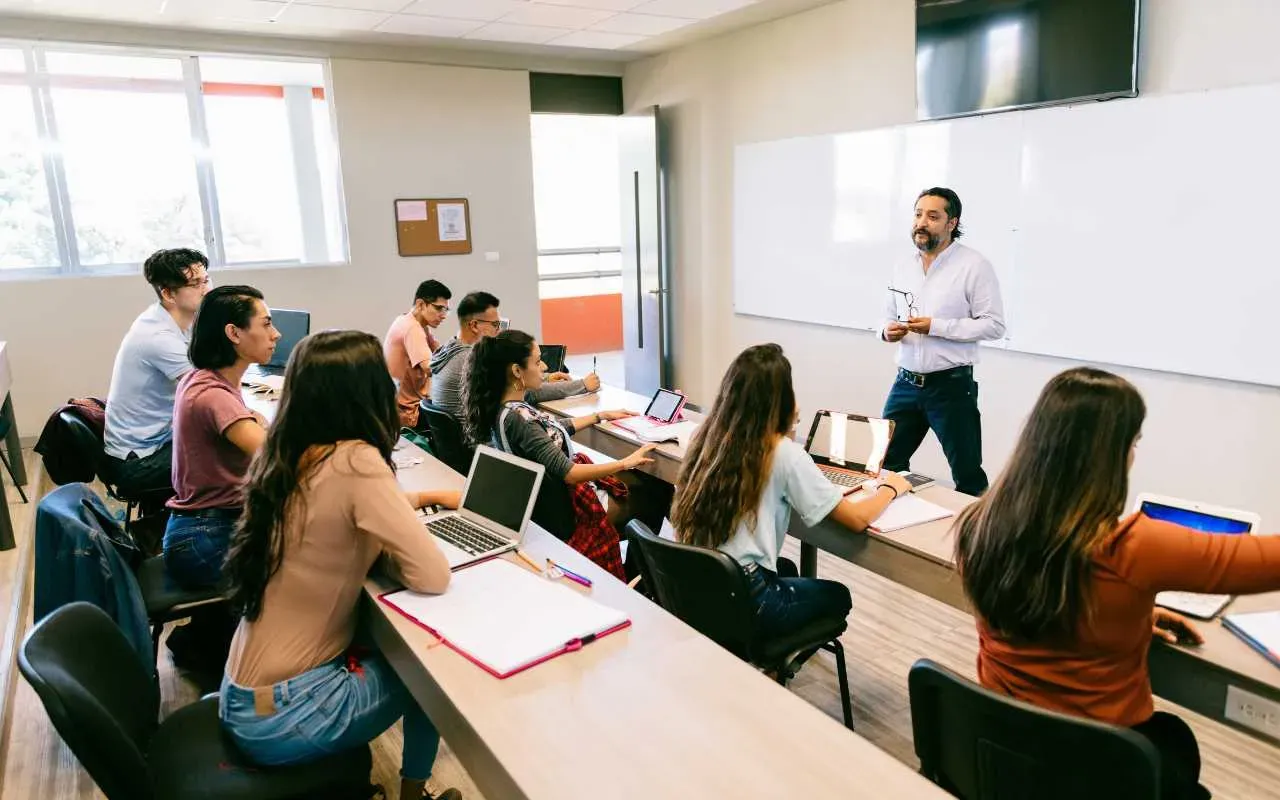 public scholarship can make a difference