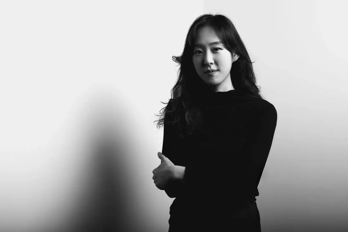 June Yun – Cantante, pianista y compositora surcoreana