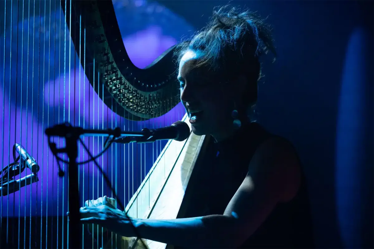 Julie Campiche – el arpa como lenguaje contemporáneo