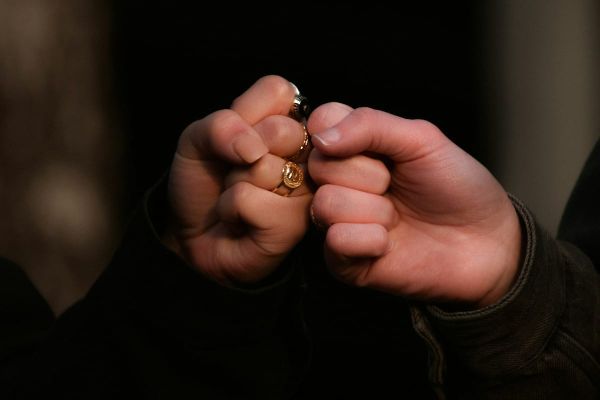 '진짜 친구'가 되려면 몇 시간이 필요할까? 200시간의 법칙