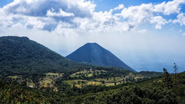 El Salvador landscape photo