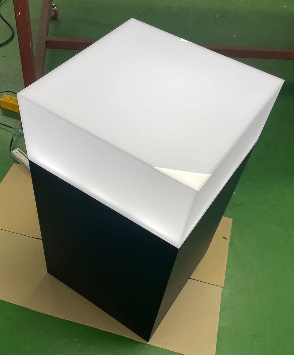포맥스 조명 진열대 | 광확산 PC박스 + LED + CNC가공