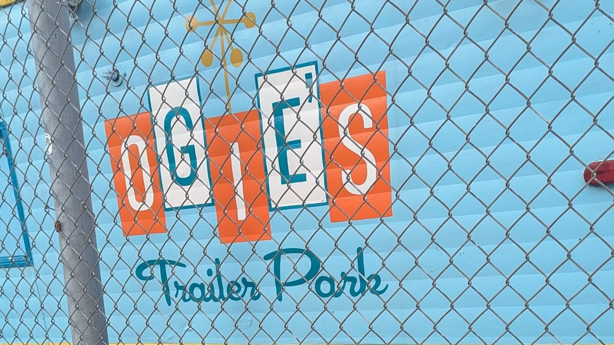 003: Ogie's Trailer Park