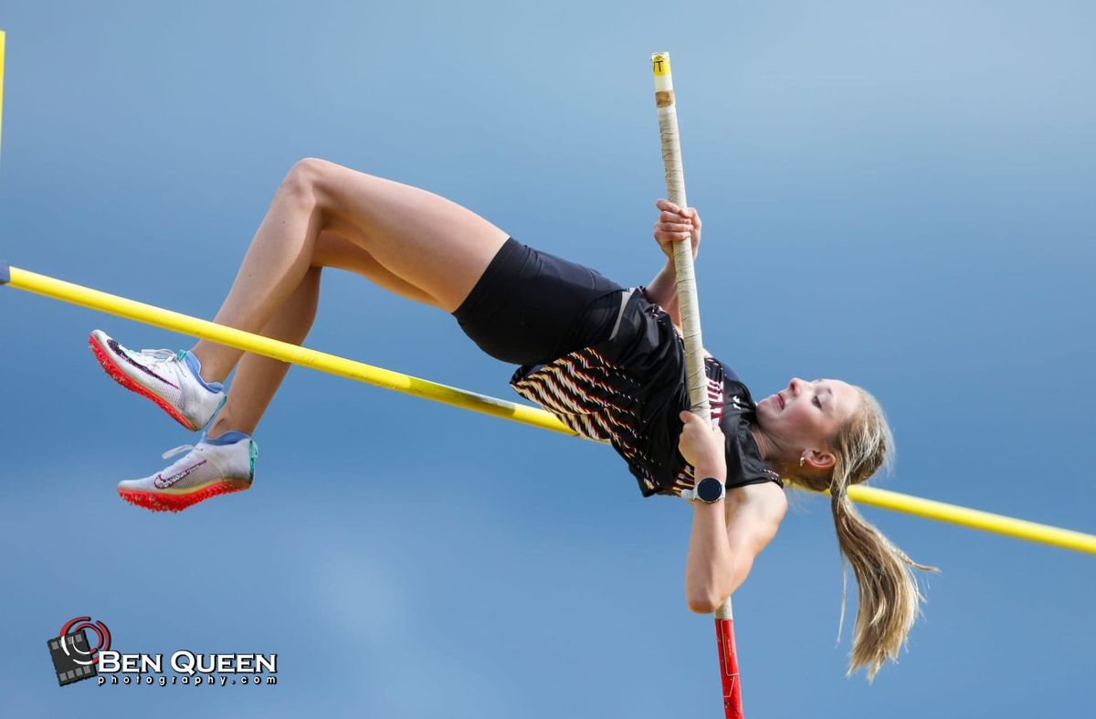 Photos: Local Runners Participate in Class AAA Region II Finals