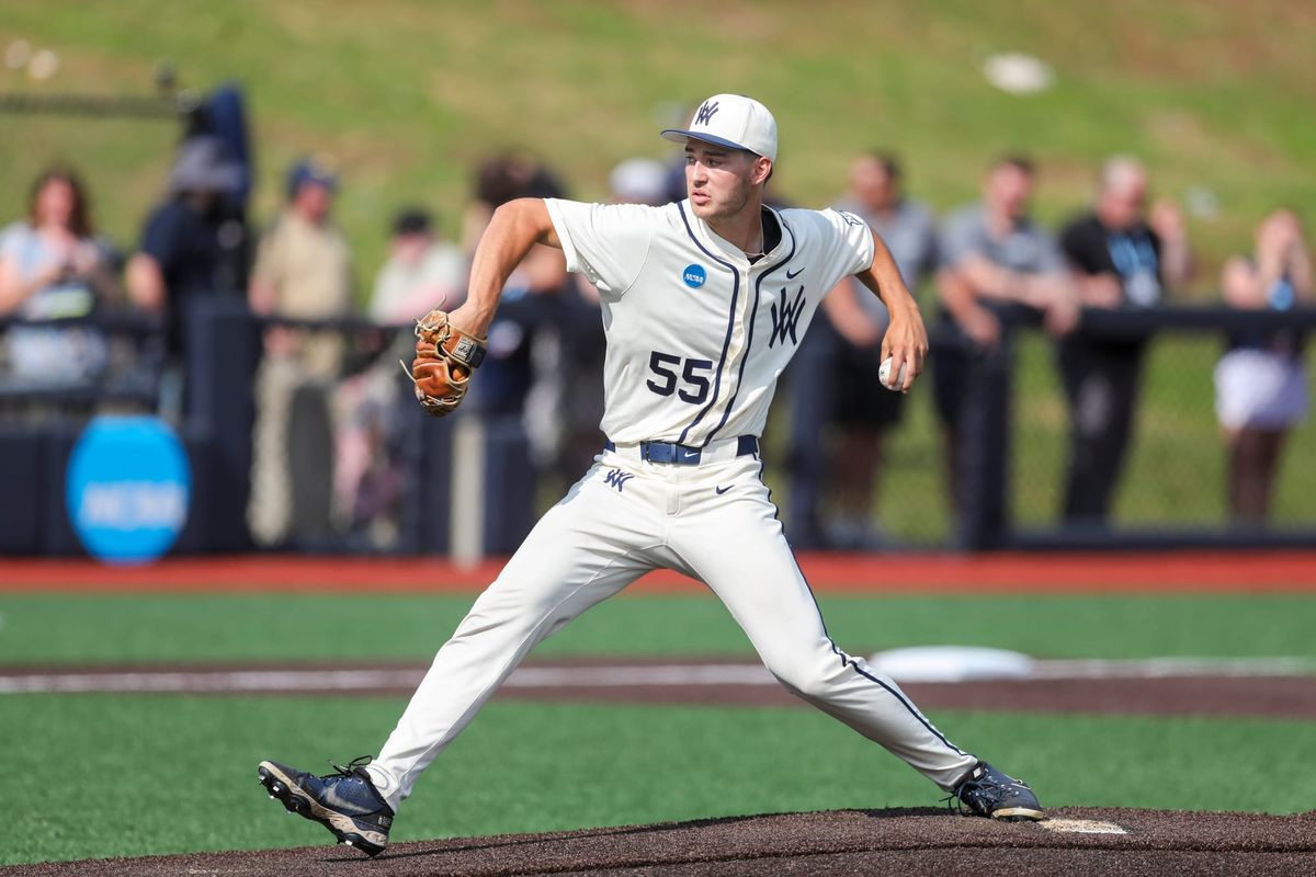 PHOTOS: WVU Punches Ticket to First College World Series in Program History