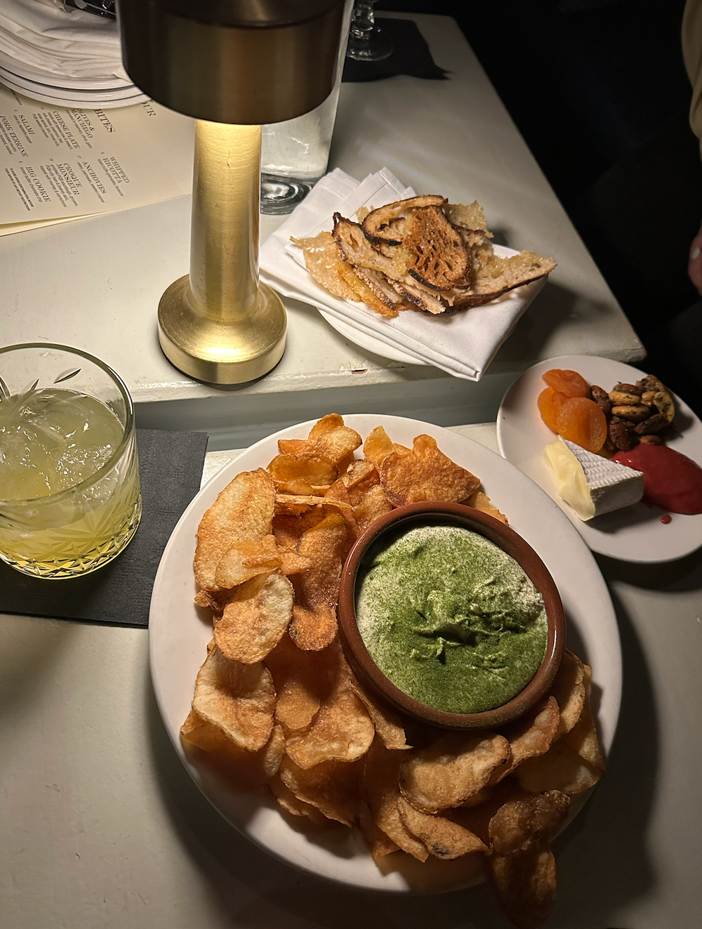 Inside One of Wicker Park’s Busiest Cocktail Bars: What We Ate and Drank