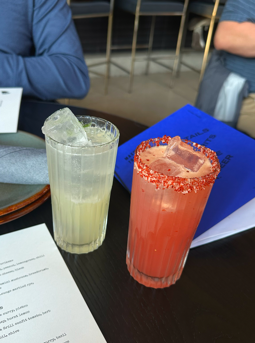 5 Chicago Happy Hours on My List to Try