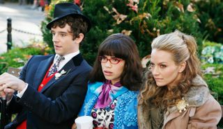 Two decades on, the Ugly Betty cast "would all love" to bring the camp classic back