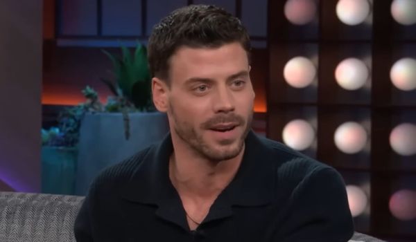 Heated Rivalry's François Arnaud calls on the NHL to "follow through" with supporting queer athletes