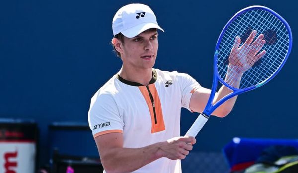 British wheelchair tennis player Greg Slade shares inspiring message after coming out