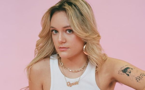 Florence Given on her debut book Women Don’t Owe You Pretty and acknowledging privilege