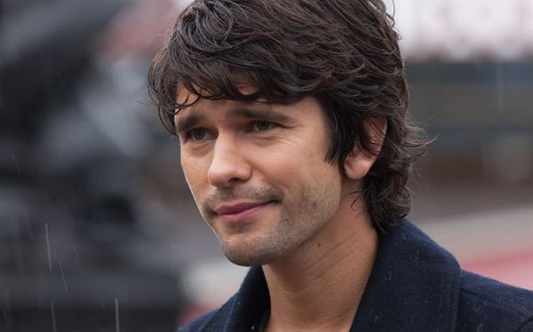 Ben Whishaw: “I would like to see more gay actors playing straight roles”