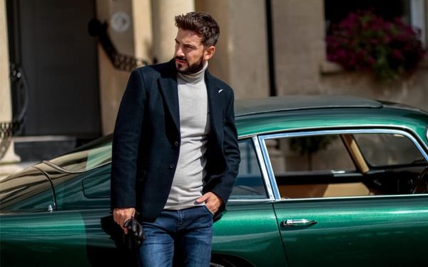 This luxury British brand is dedicated to clothing the modern man in style and sophistication