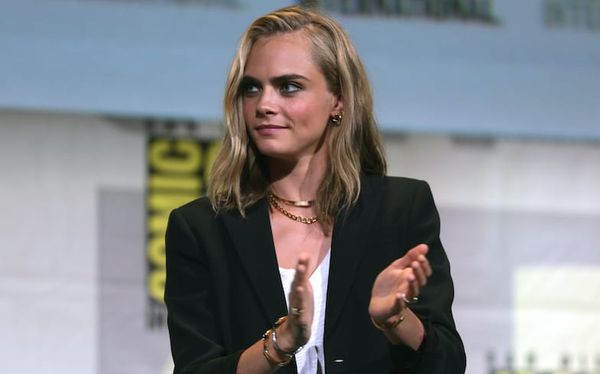 Cara Delevingne comes out as pansexual: “I’m attracted to the person”