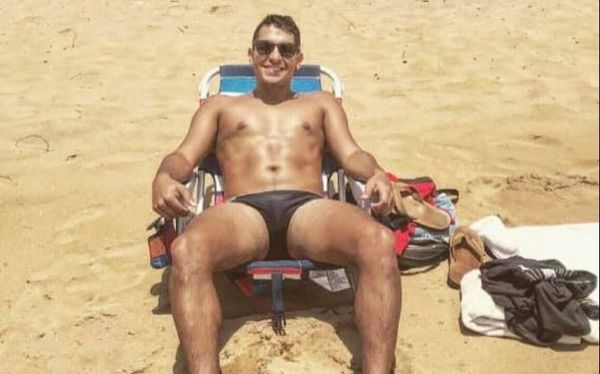 Volleyball player Dennis Del Valle comes out as gay